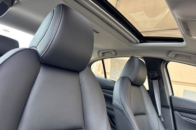 New 2026 MAZDA MAZDA3 2.5 S Sedan w/ Preferred Pkg image 17