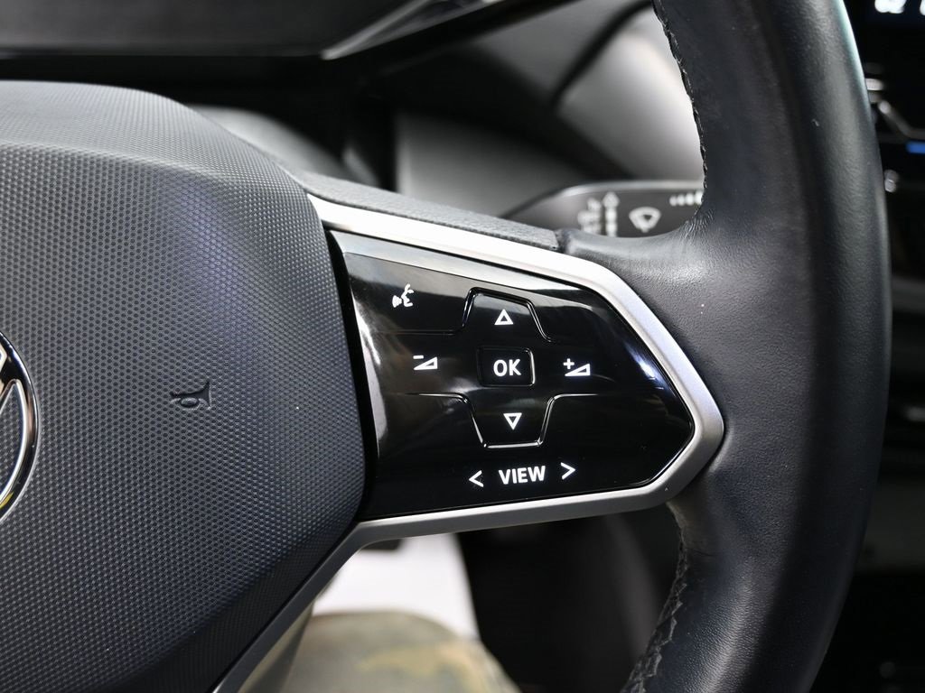 Used 2022 Volkswagen ID.4 Pro image 19