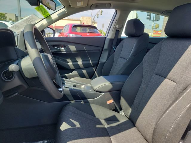 Certified 2025 Honda Accord SE image 16