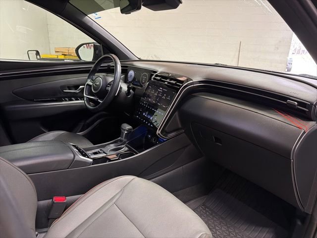 Used 2023 Hyundai Santa Cruz Limited w/ Winter Package image 20