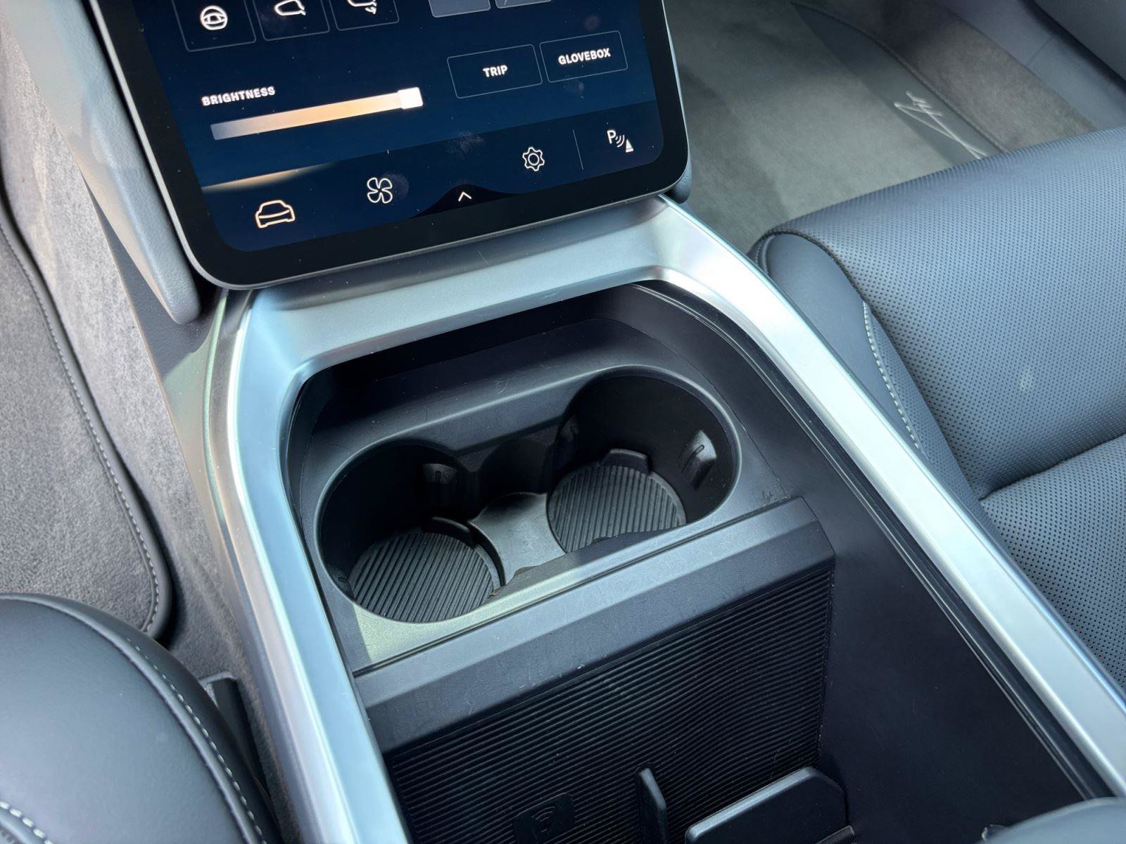 Used 2024 Lucid Air Pure RWD image 30
