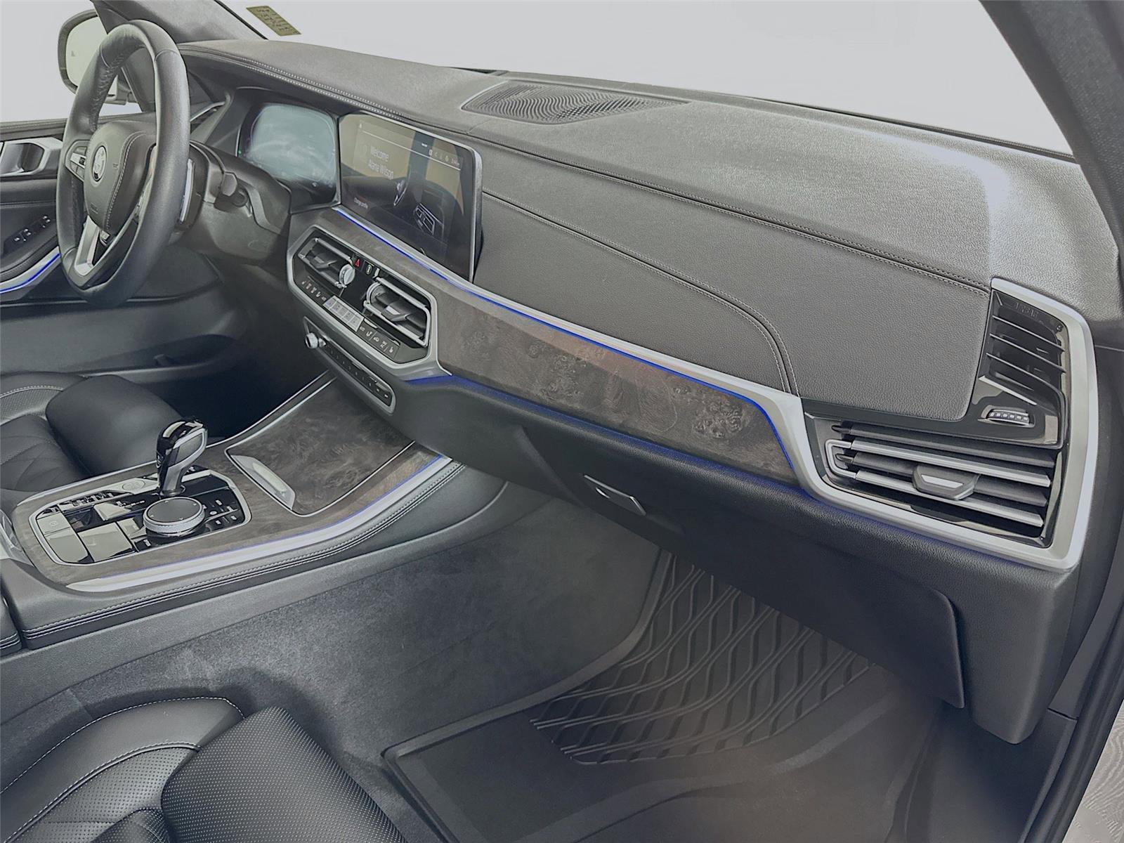 Used 2023 BMW X5 xDrive40i w/ Premium Package image 30