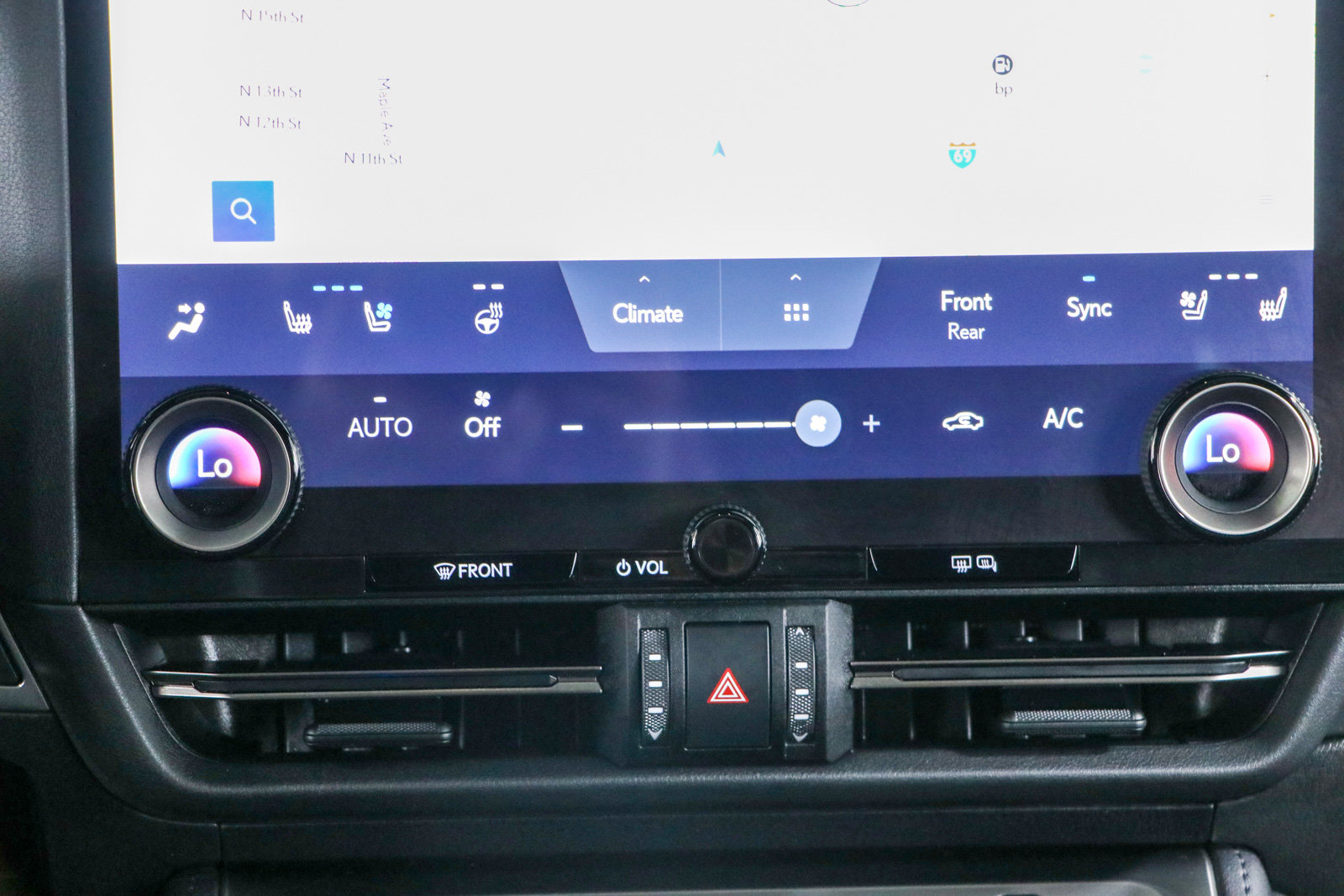 Used 2025 Lexus GX 550 w/ Accessory Package (2T) AWD/4WD image 21