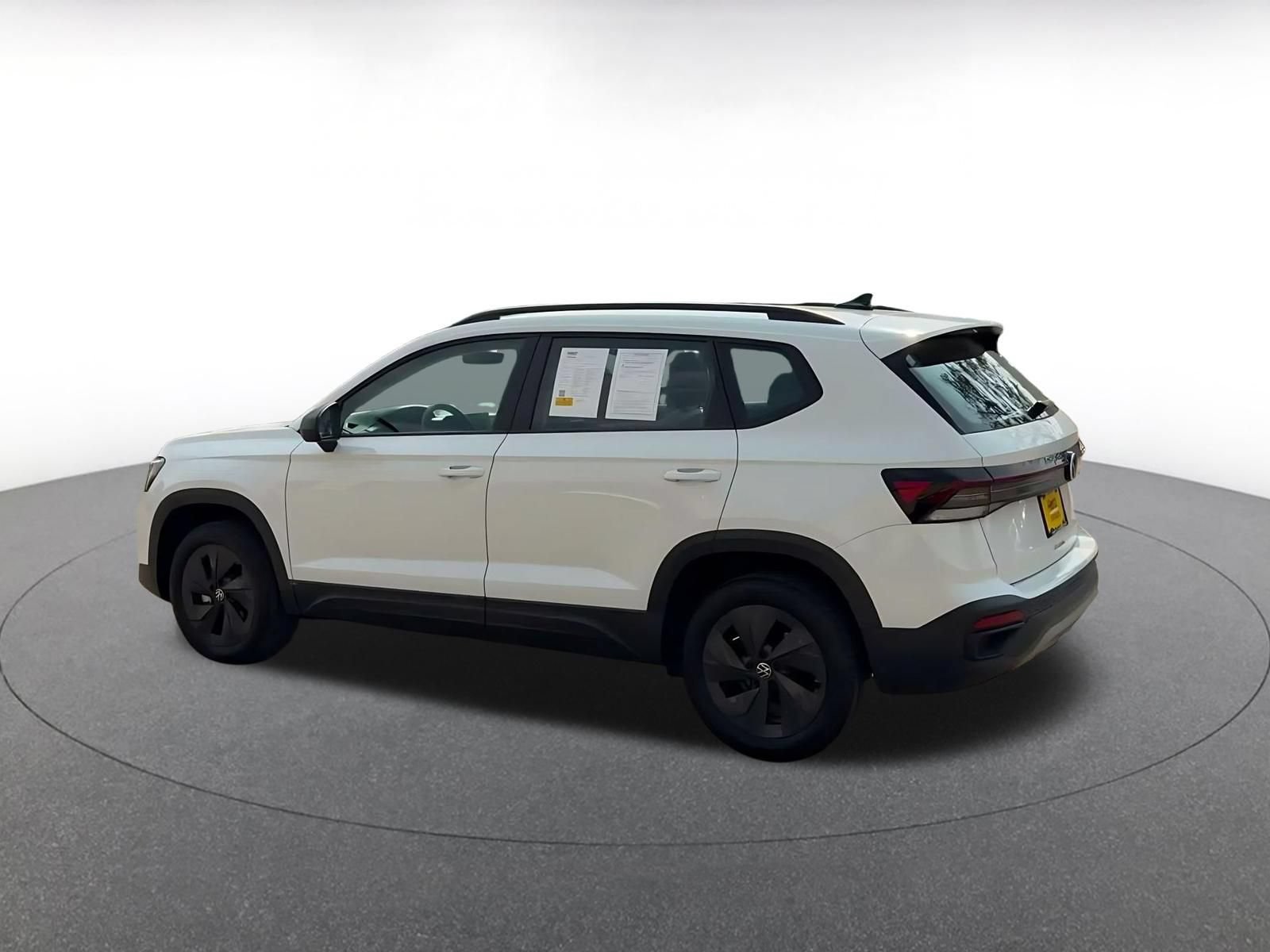 Used 2026 Volkswagen Taos S FWD image 9