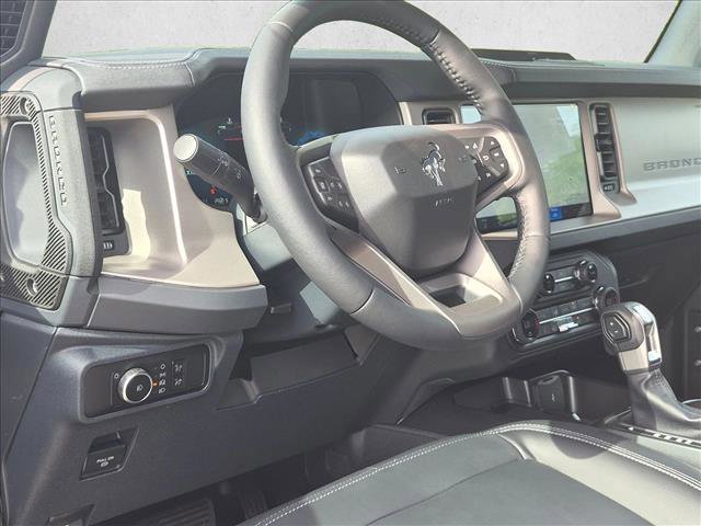 New 2026 Ford Bronco Outer Banks AWD/4WD image 3