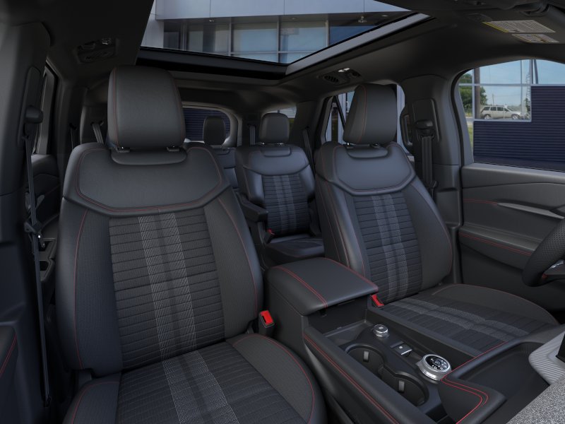 New 2026 Ford Explorer ST-Line w/ ST-Line Street Pack AWD/4WD image 11