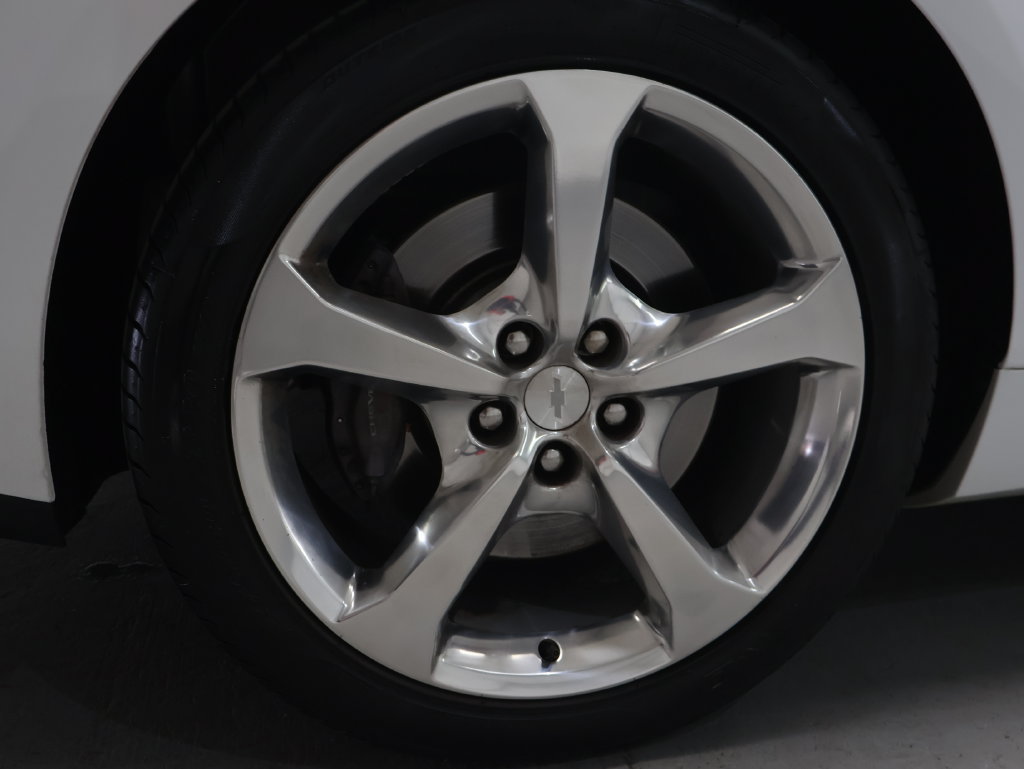 Used 2015 Chevrolet Camaro SS w/ RS Package RWD image 30