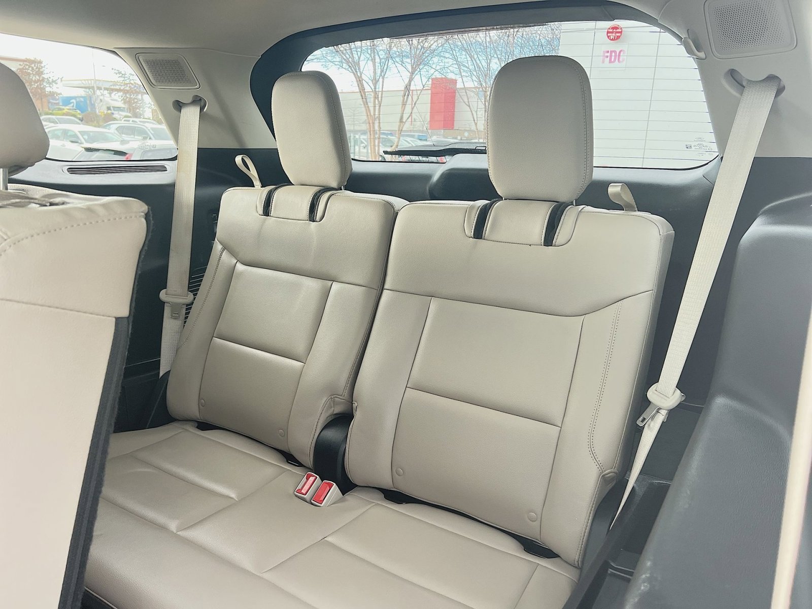 Used 2020 Ford Explorer Limited image 25