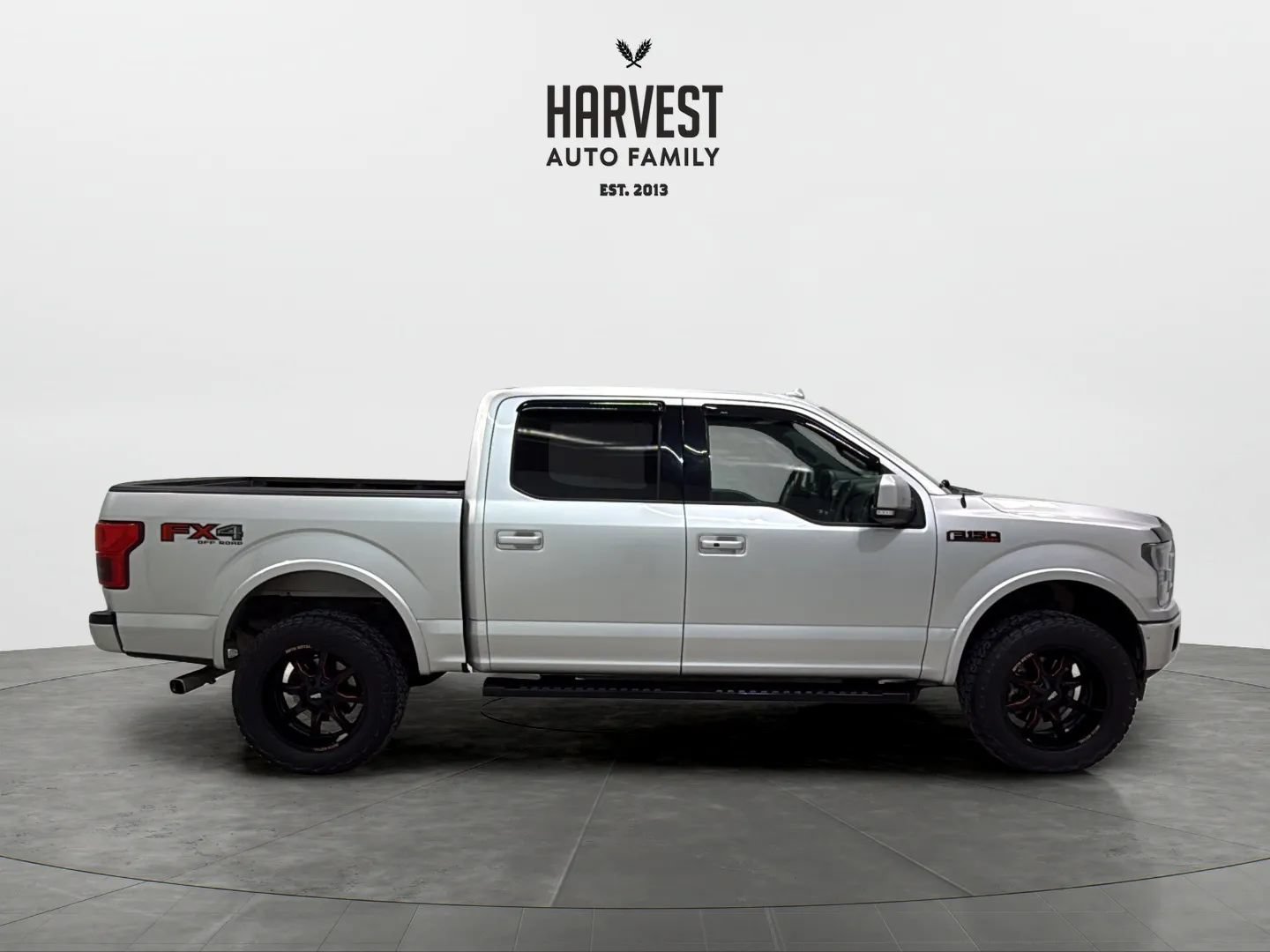 Used 2018 Ford F150 Lariat w/ Equipment Group 502A Luxury AWD/4WD image 7