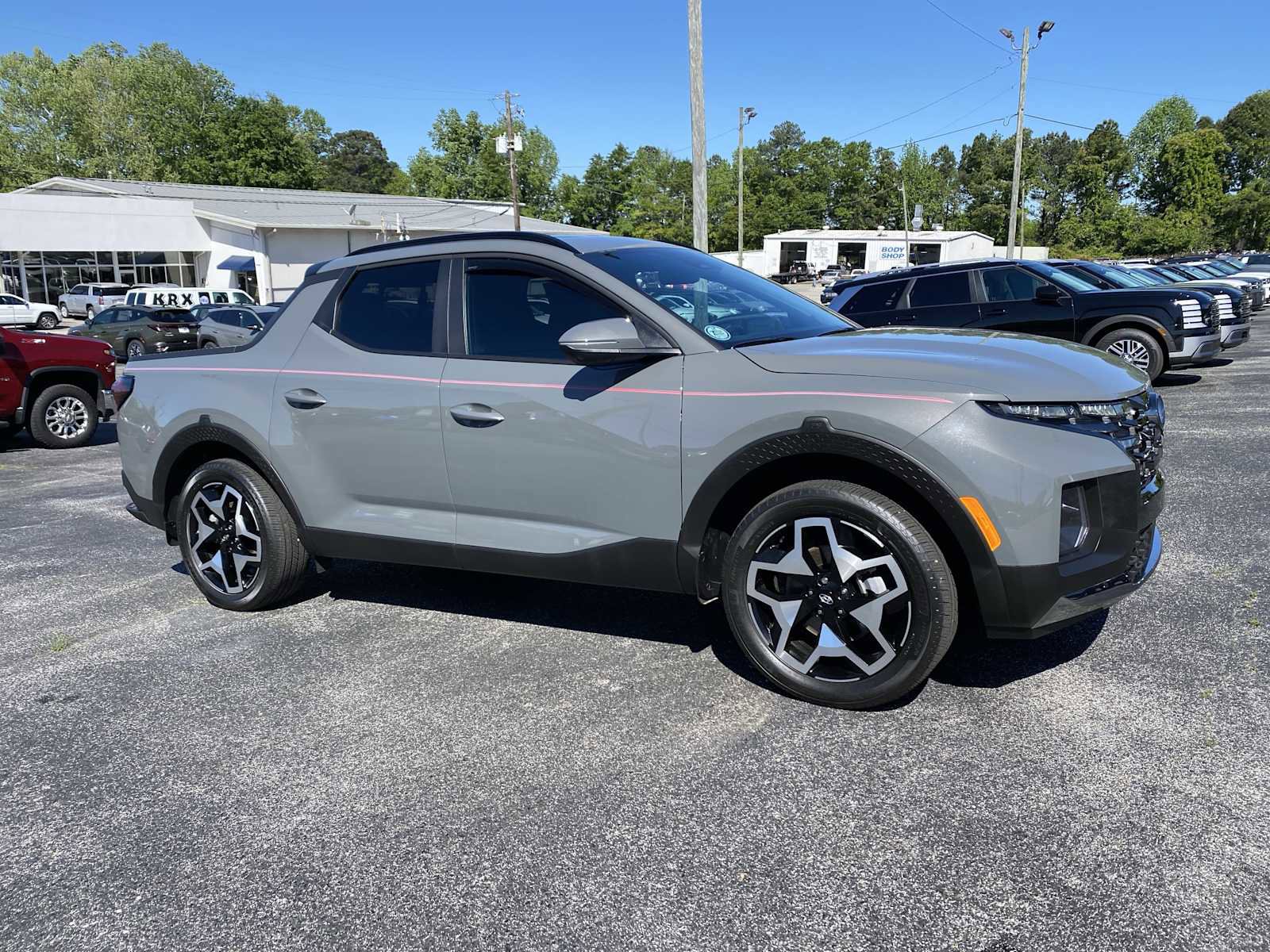 Certified 2024 Hyundai Santa Cruz Limited image 2