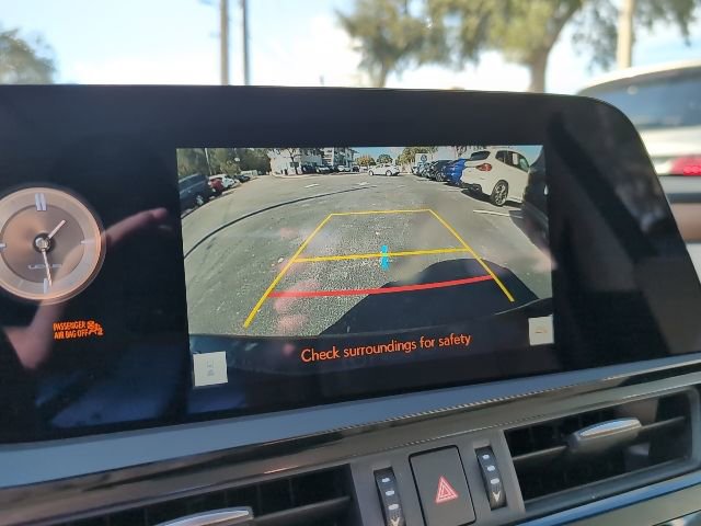 Used 2024 Lexus ES 350 w/ Premium Package image 17