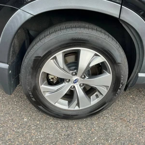 Used 2021 Subaru Ascent Premium w/ Convenience Package AWD/4WD image 17
