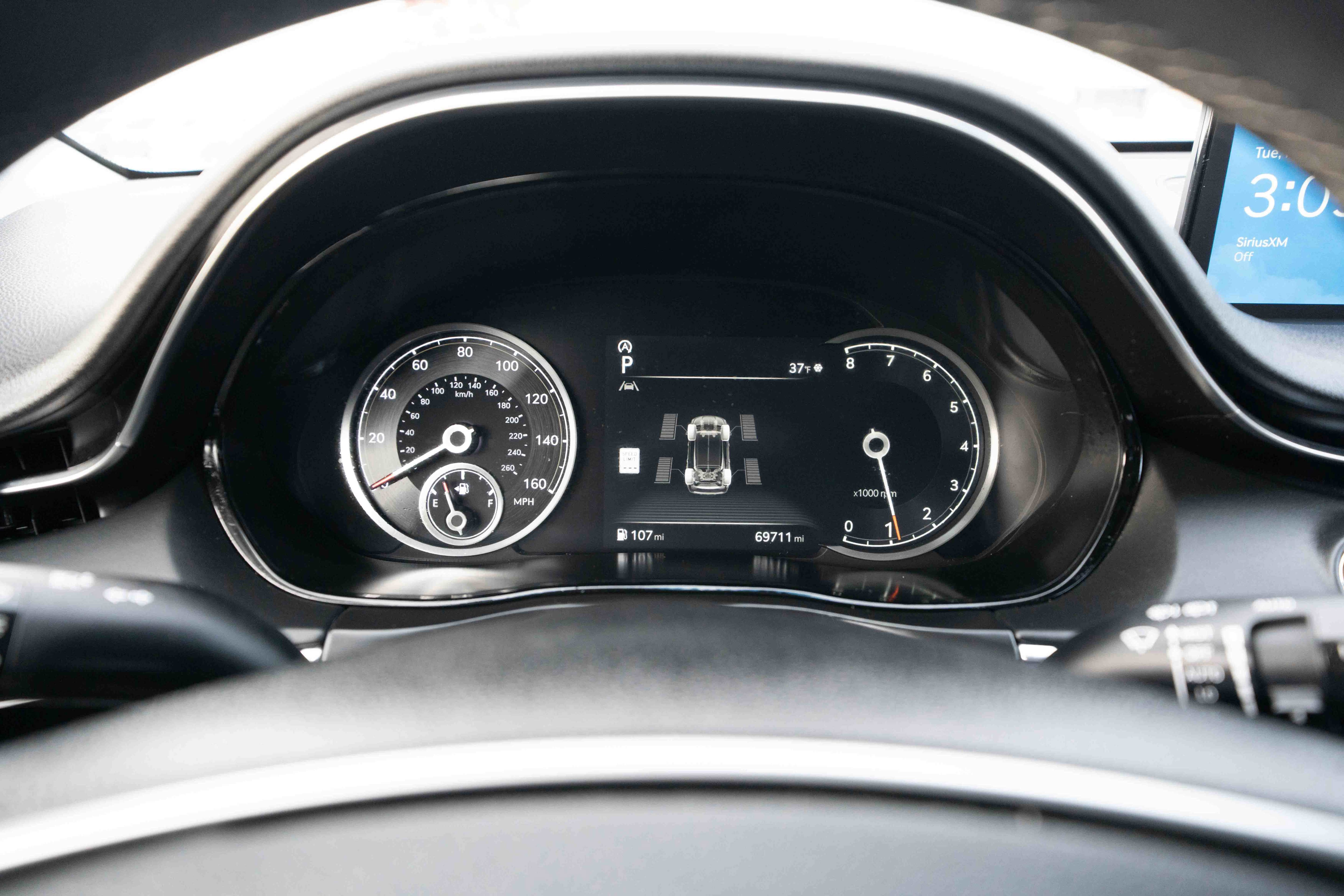 Used 2023 Genesis GV70 2.5T w/ Advanced Package image 16