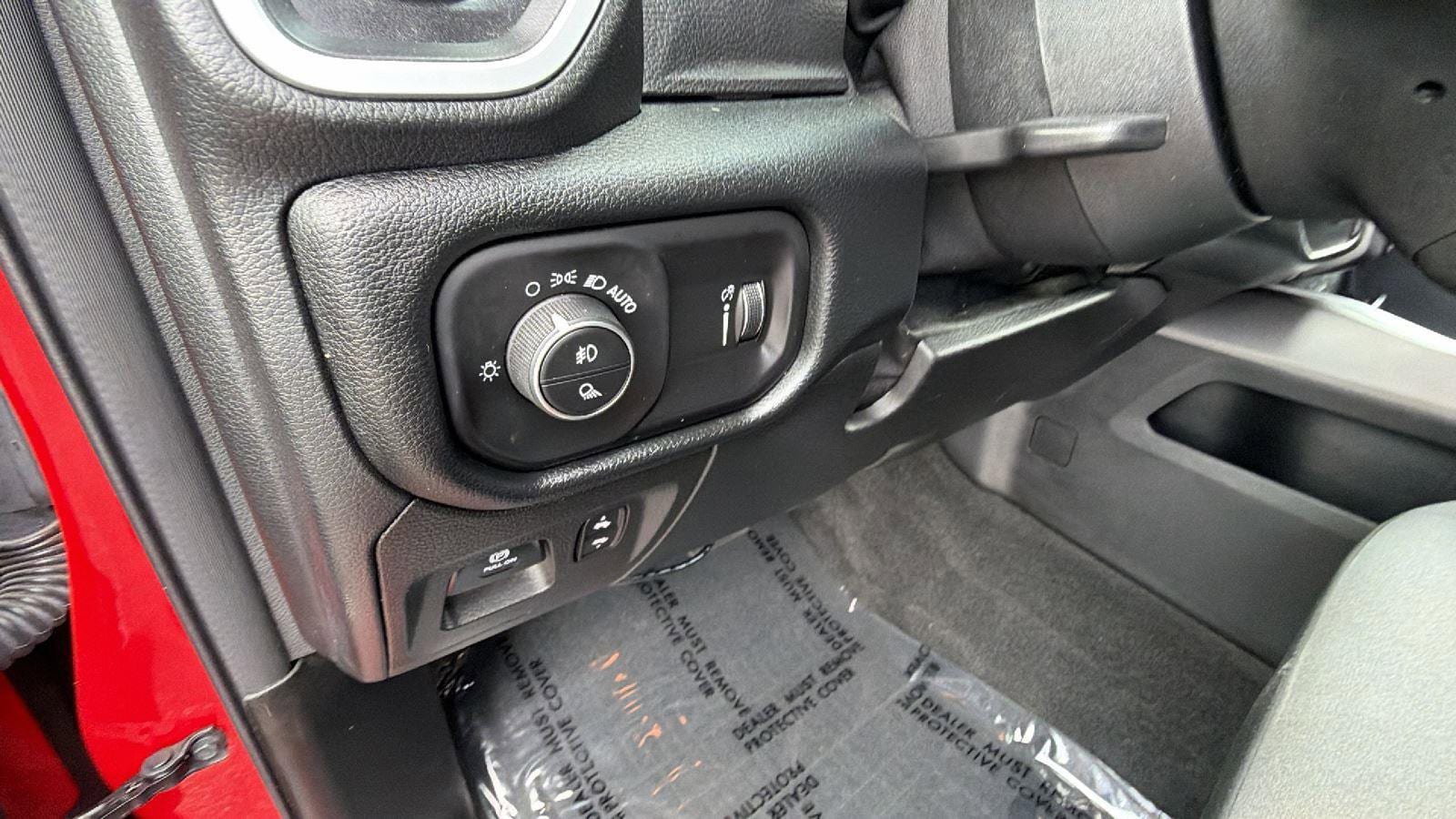 Used 2022 RAM 1500 Big Horn RWD image 21
