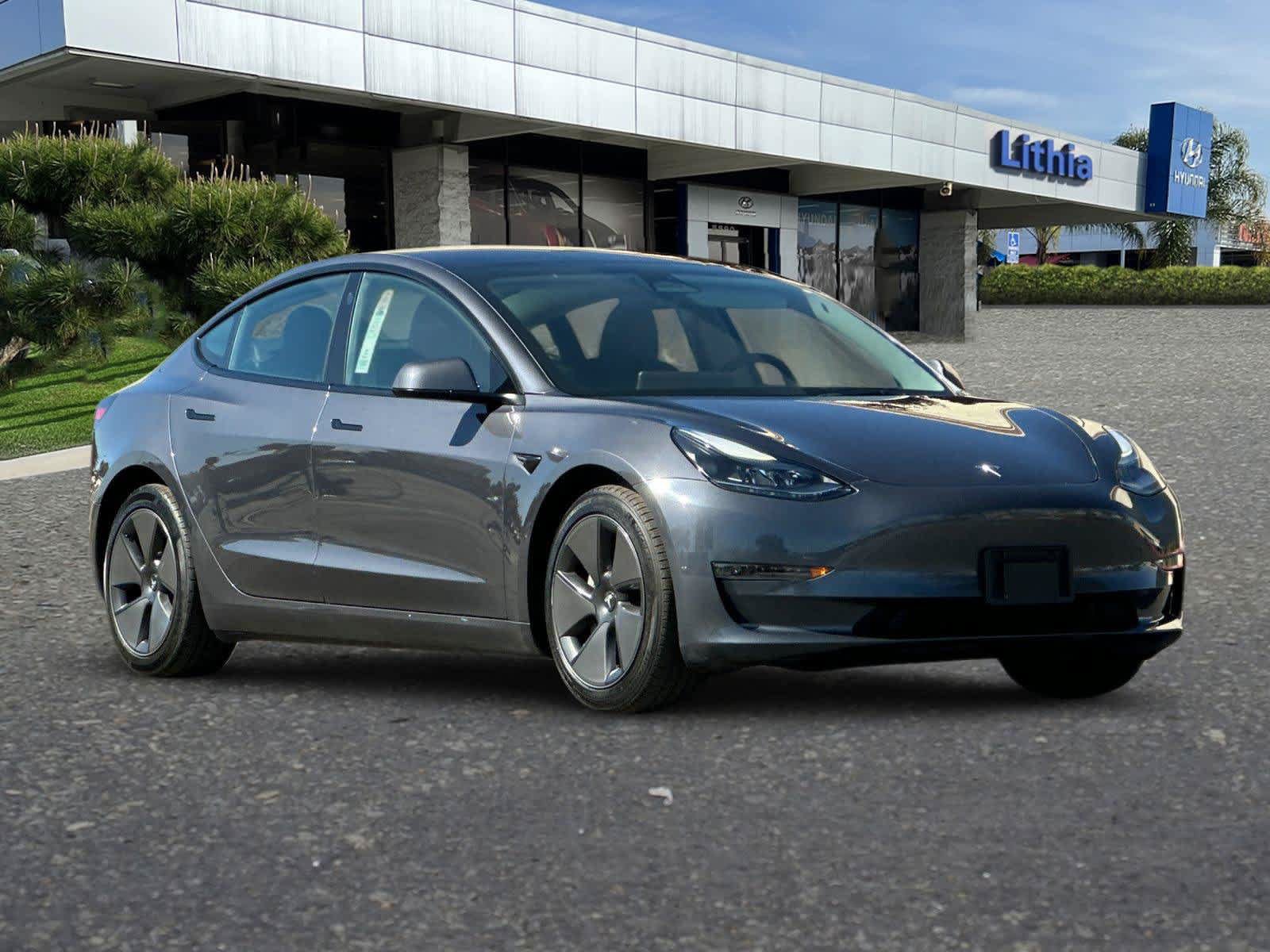 Used 2023 Tesla Model 3 Standard Range RWD image 10