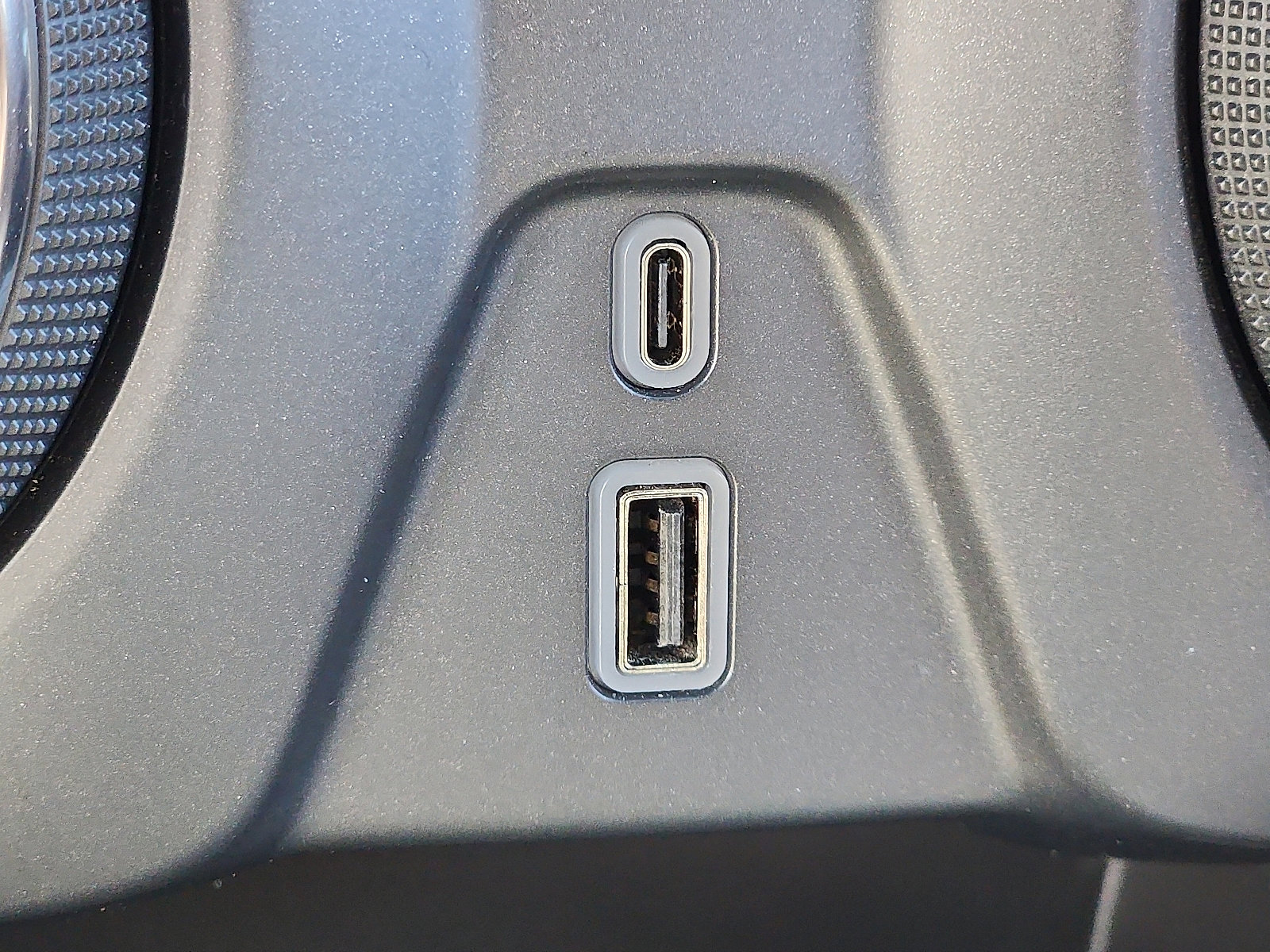 Used 2023 Chevrolet Blazer LT image 23