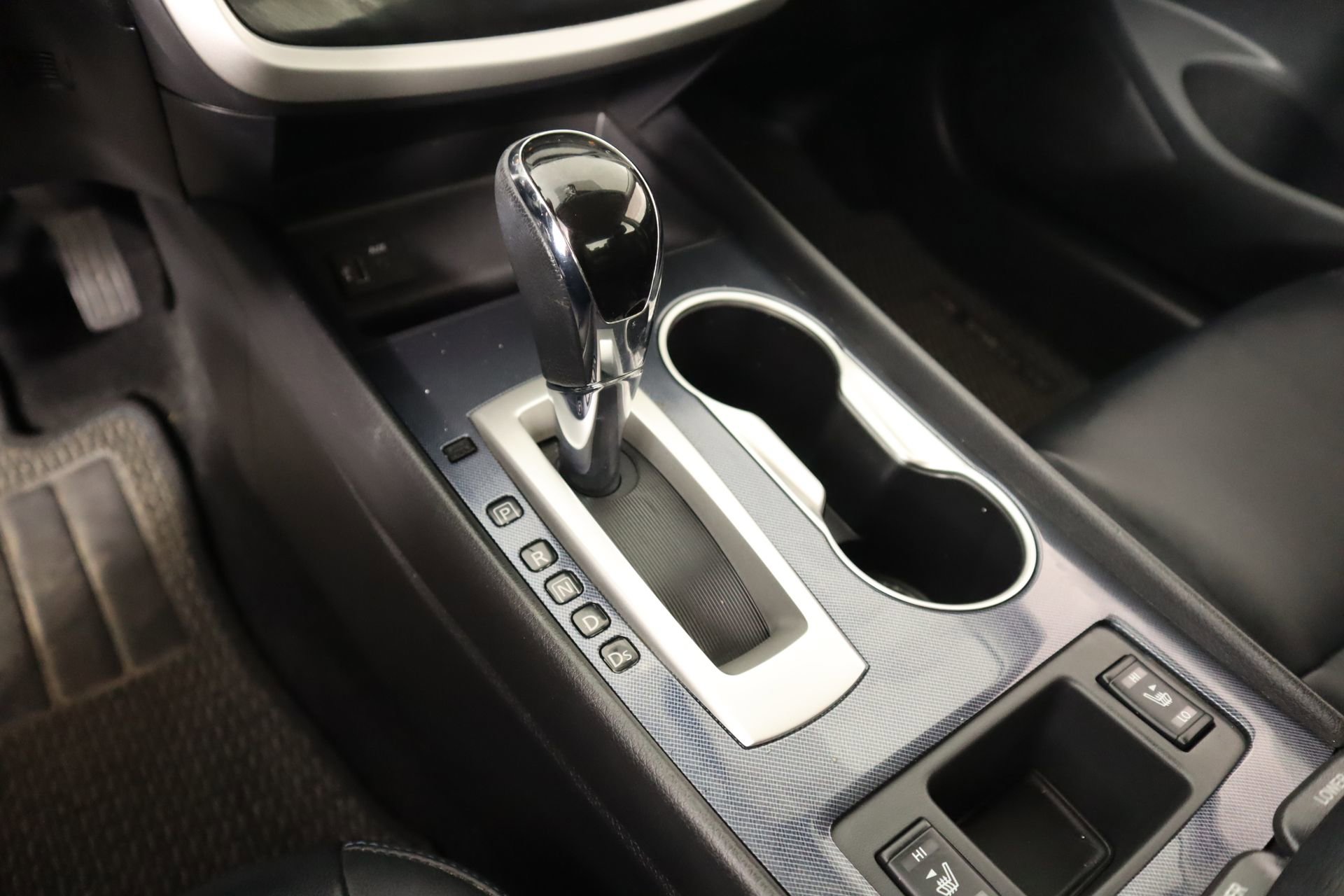 Used 2018 Nissan Altima 2.5 SR w/ SR Special Edition image 9