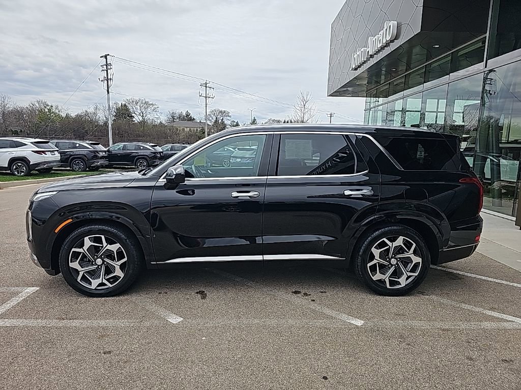 Used 2022 Hyundai Palisade Calligraphy image 2