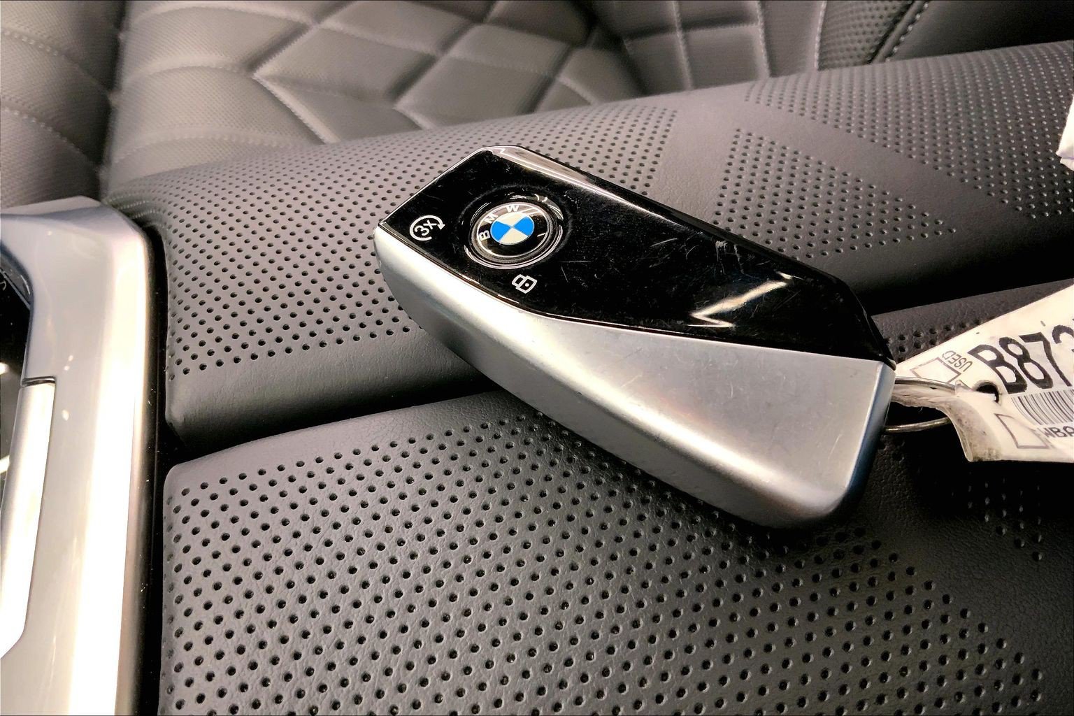 Used 2025 BMW 760i xDrive w/ Premium Package AWD/4WD image 19