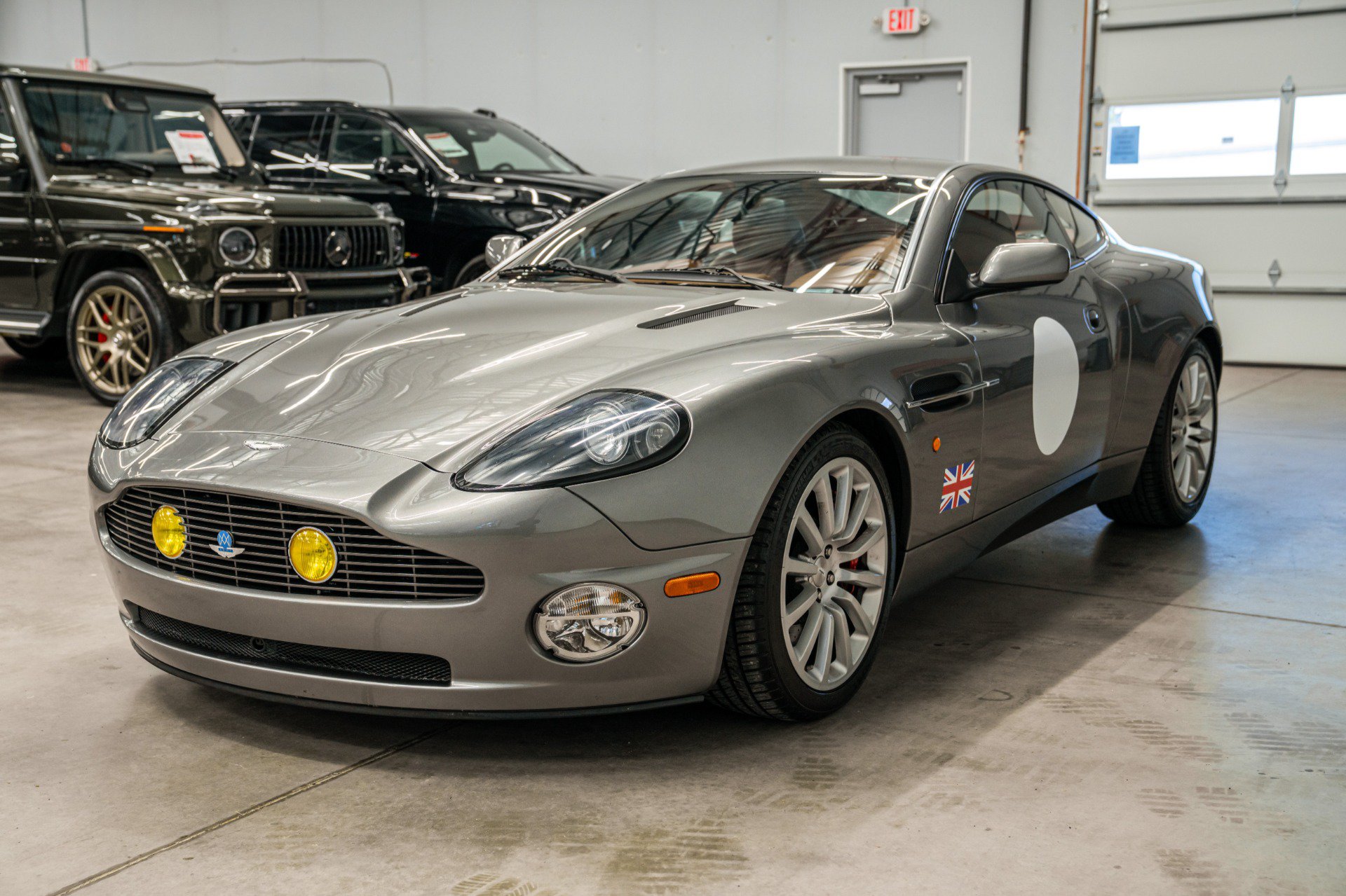 Used 2003 Aston Martin Vanquish RWD image 5