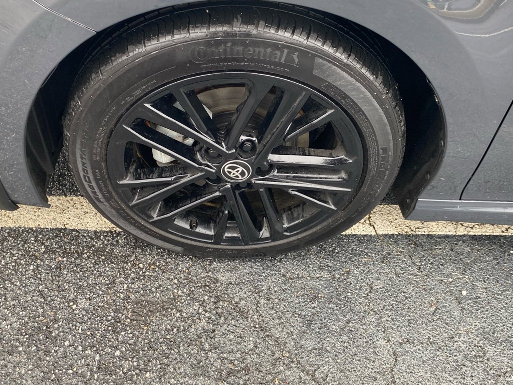 Used 2025 Toyota Camry SE image 17