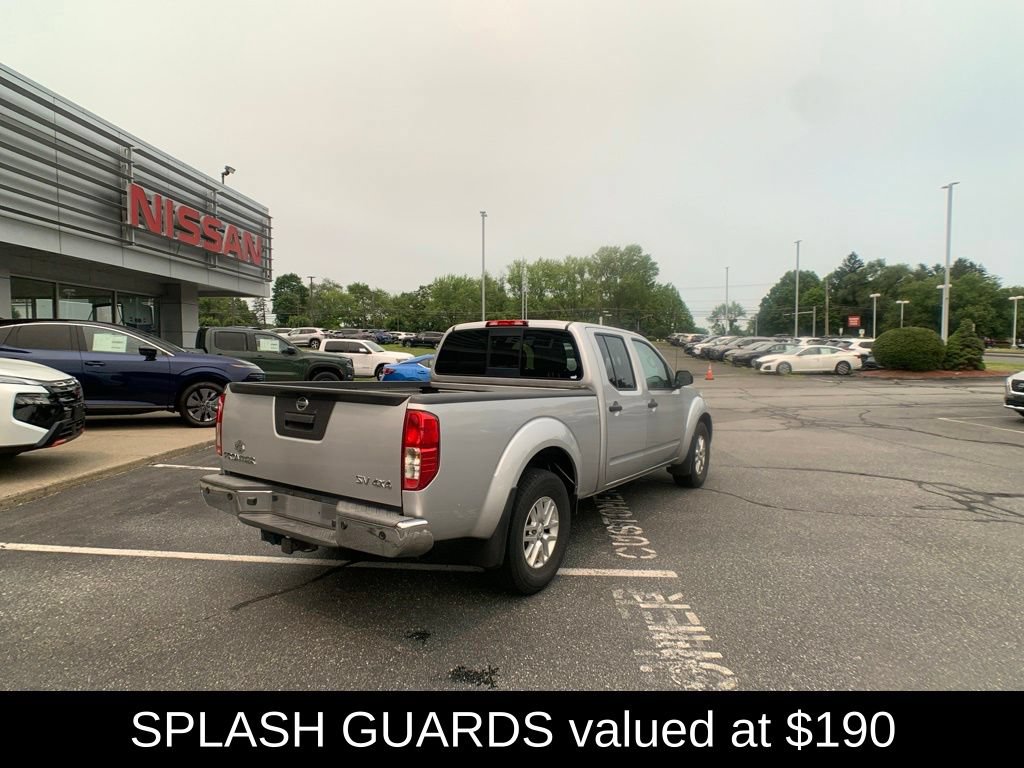 Used 2016 Nissan Frontier SV w/ SV Value Truck Package AWD/4WD image 4