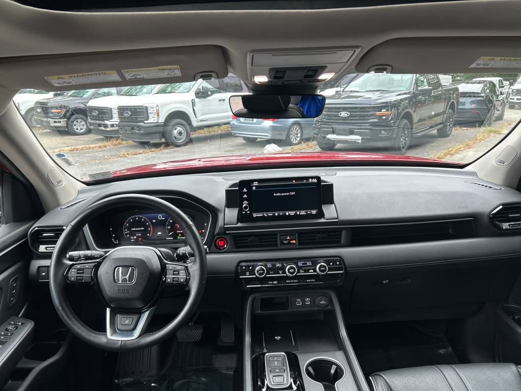 Used 2025 Honda Pilot Elite image 20