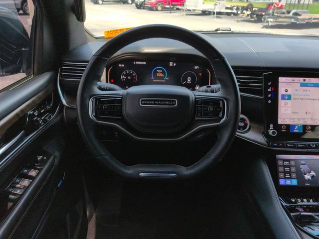 Used 2023 Jeep Grand Wagoneer Series II w/ Flexible Seating Group AWD/4WD image 18