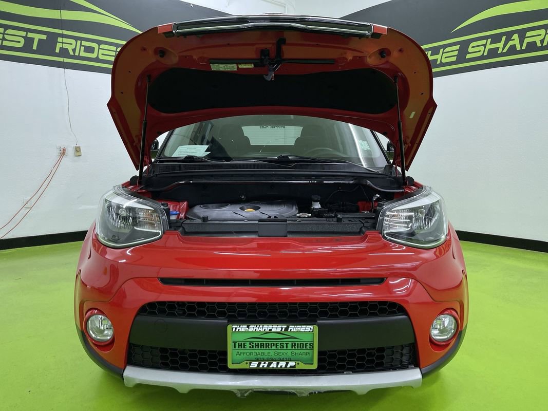 Used 2019 Kia Soul + FWD image 4