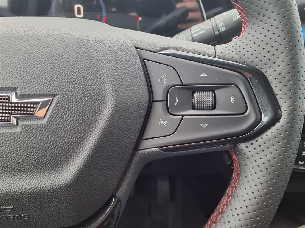 New 2026 Chevrolet Trax RS w/ Sunroof Package image 19