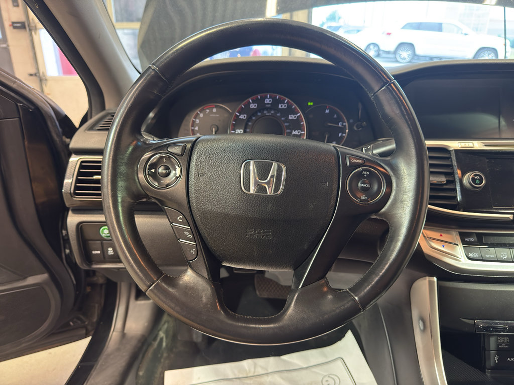 Used 2013 Honda Accord EX-L image 18