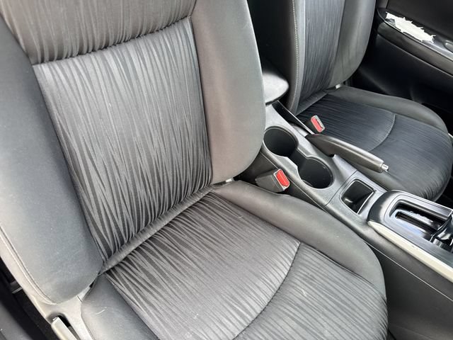 Used 2019 Nissan Sentra SV w/ Special Edition Package FWD image 26