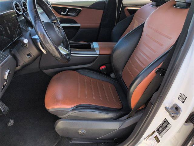 Used 2024 Mercedes-Benz GLC 300 4MATIC image 14