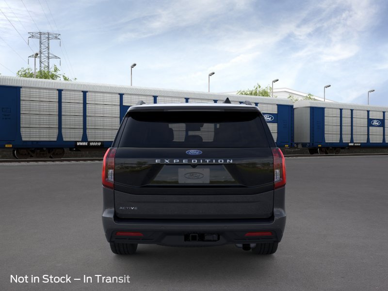 New 2026 Ford Expedition Active RWD image 5