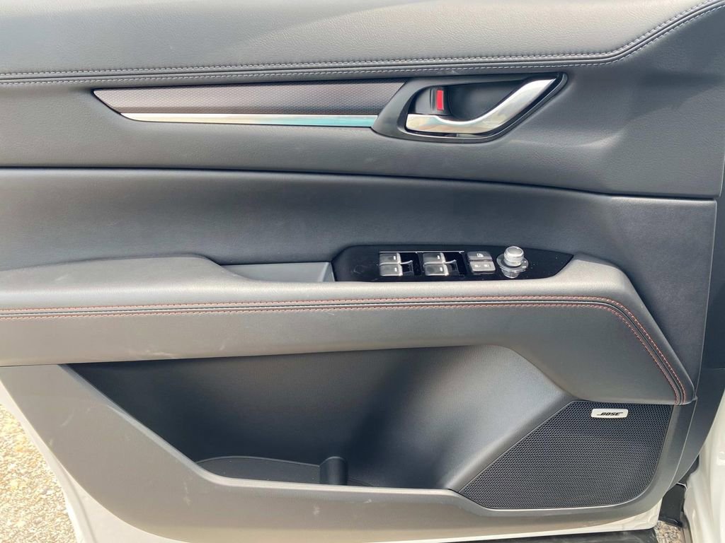 New 2025 MAZDA CX-5 Carbon Edition image 11