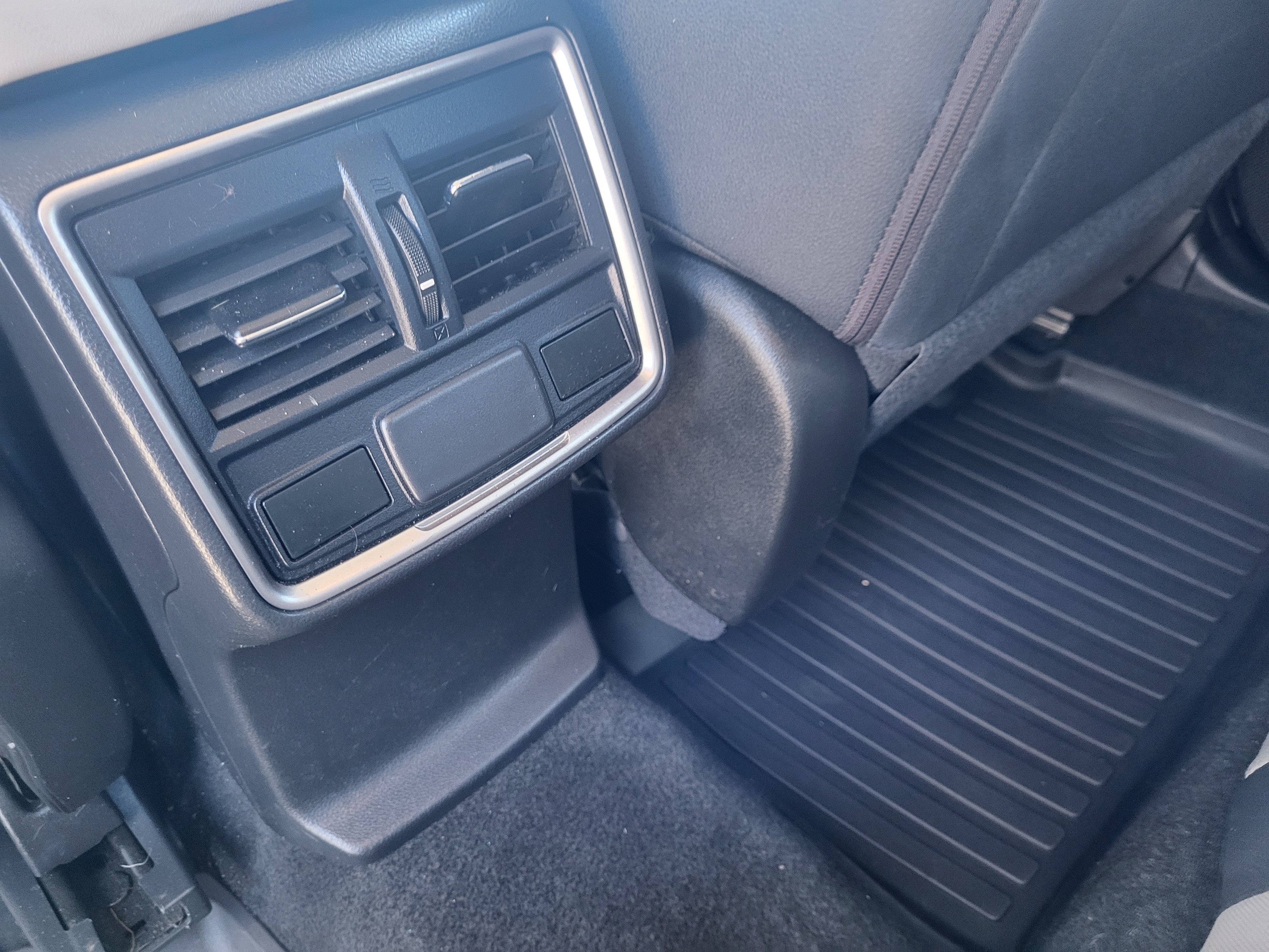 Used 2019 Subaru Forester Premium w/ Popular Package #1 AWD/4WD image 27