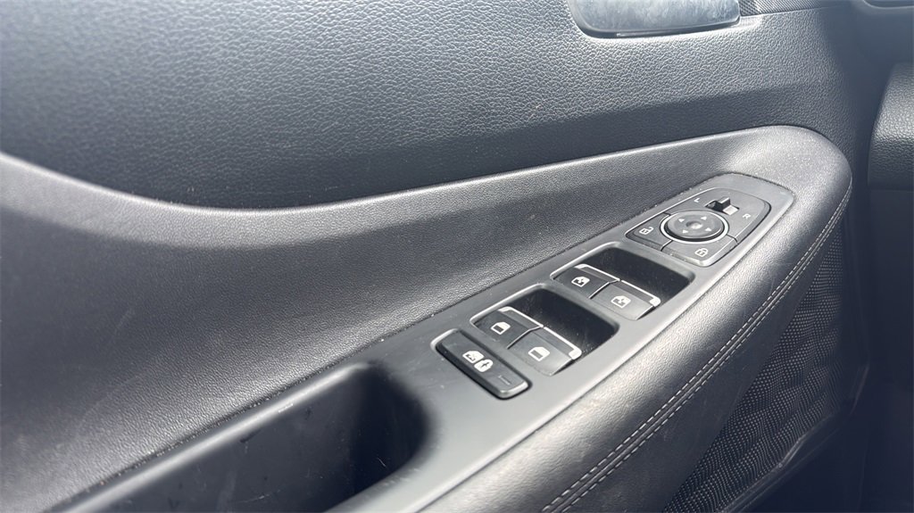 Used 2023 Hyundai Santa Fe SEL image 18