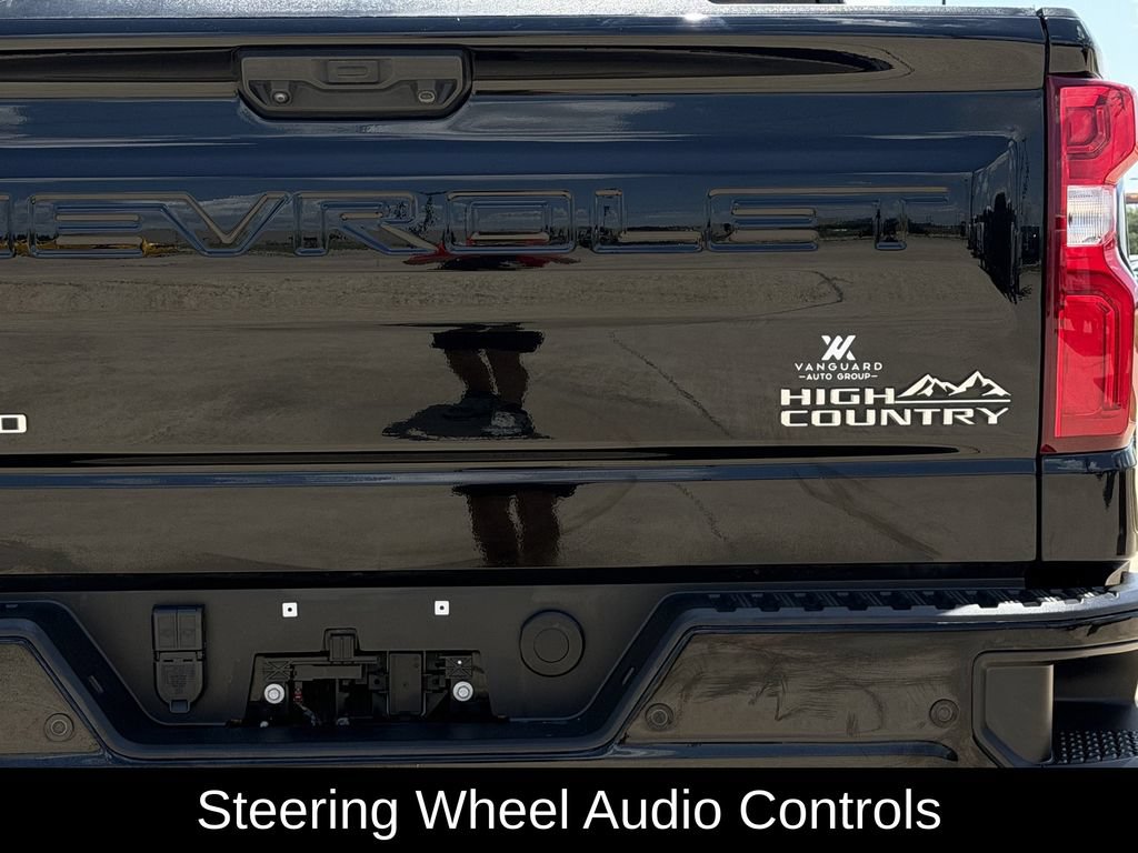 Used 2024 Chevrolet Silverado 1500 High Country AWD/4WD image 9