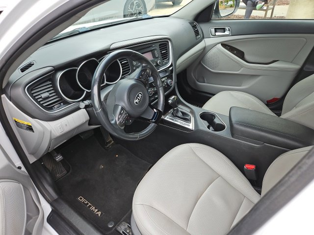 Used 2015 Kia Optima EX FWD image 12