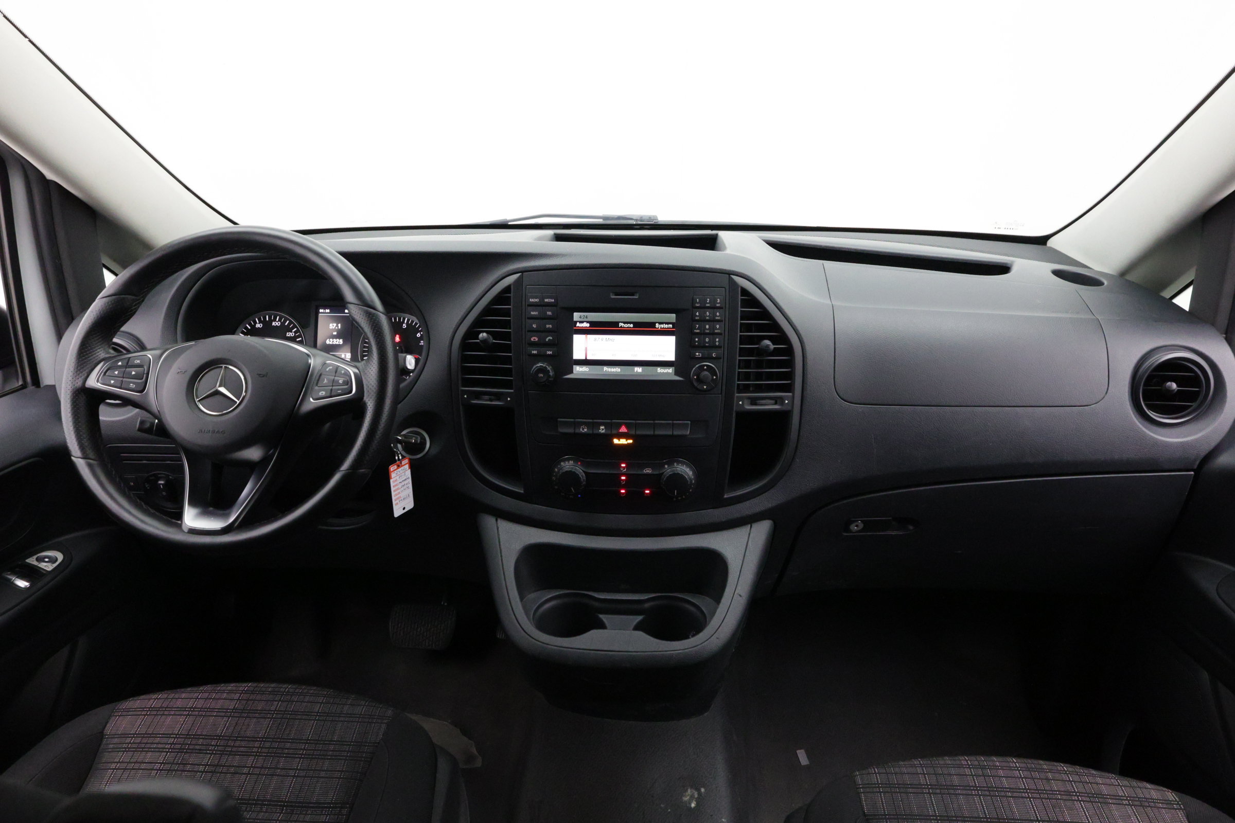 Used 2018 Mercedes-Benz Metris image 22