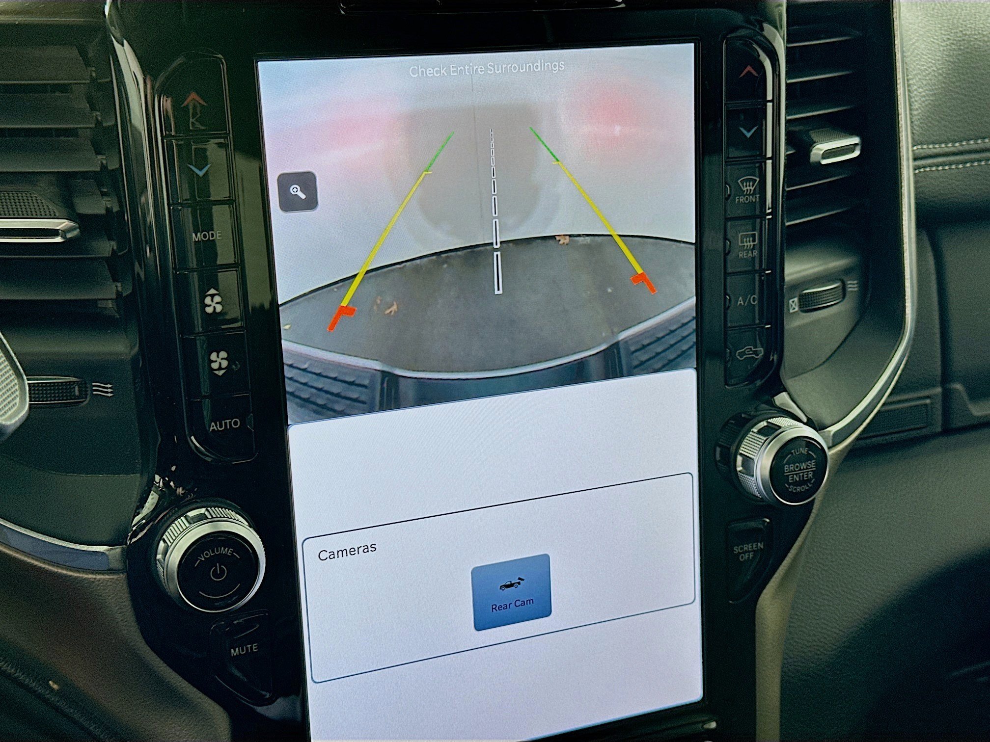 Used 2024 RAM 2500 Laramie image 23