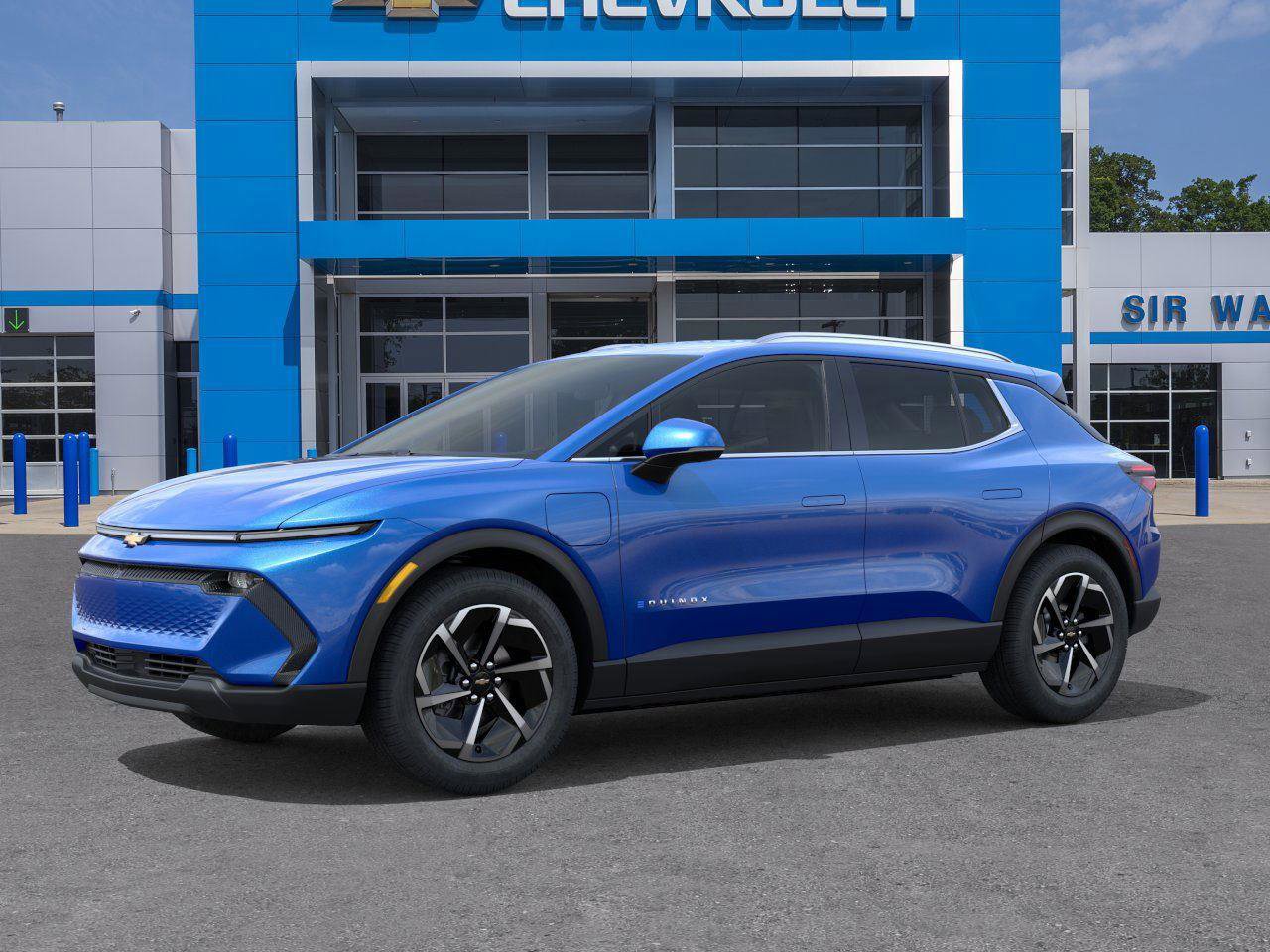 New 2026 Chevrolet Equinox EV LT image 2