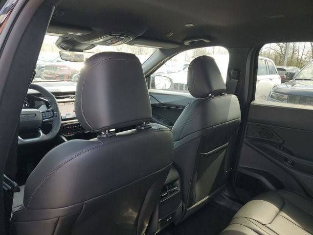 New 2026 Jeep Cherokee Limited AWD/4WD image 11