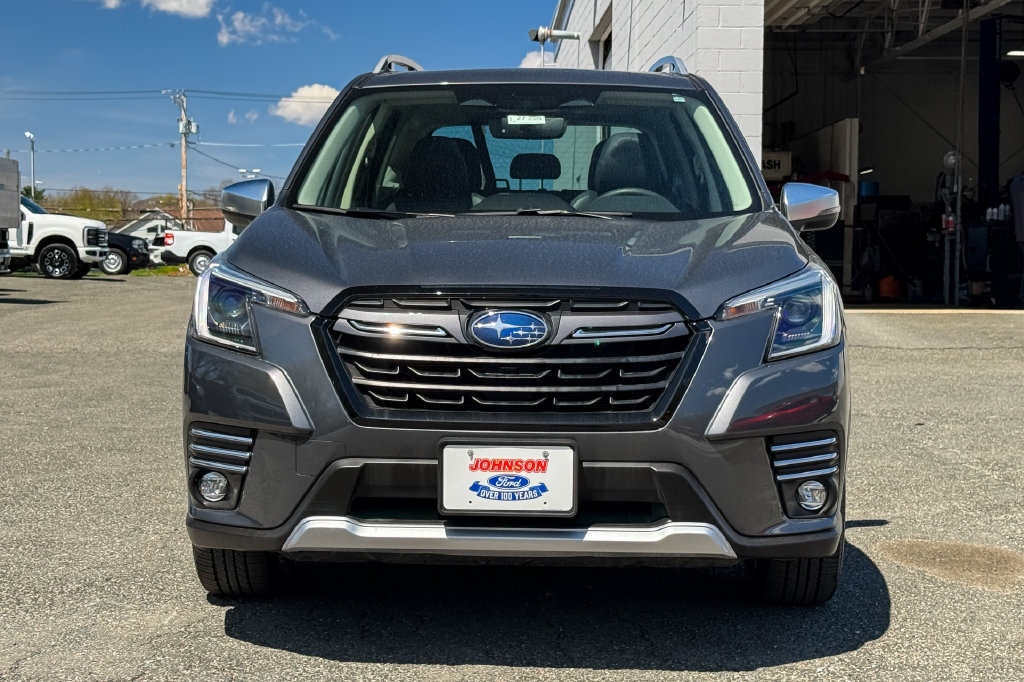 Used 2023 Subaru Forester Touring AWD/4WD image 8