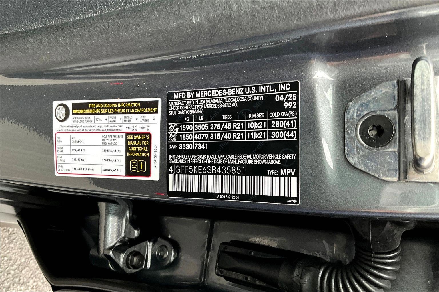 Used 2025 Mercedes-Benz GLS 450 4MATIC image 18