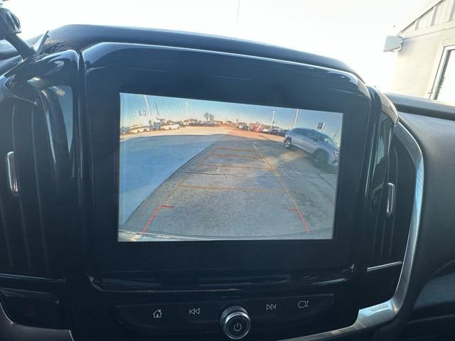 Used 2019 Chevrolet Traverse LT image 17