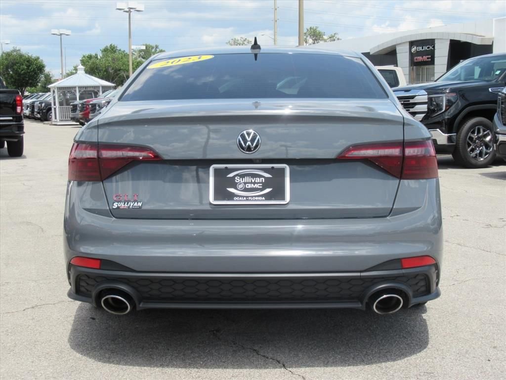 Used 2023 Volkswagen Jetta GLI Autobahn FWD image 6