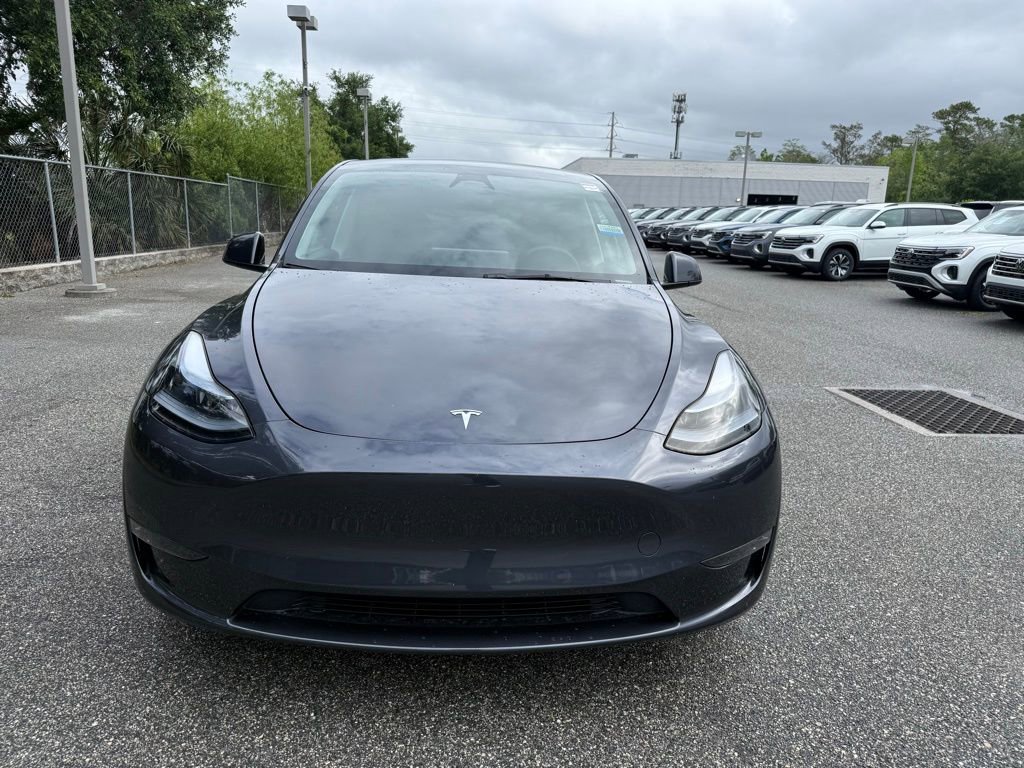 Used 2025 Tesla Model Y Long Range image 2