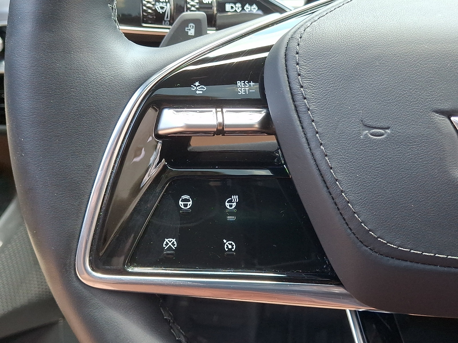 Used 2024 Cadillac Lyriq Sport w/ Nappa Leather Package RWD image 28