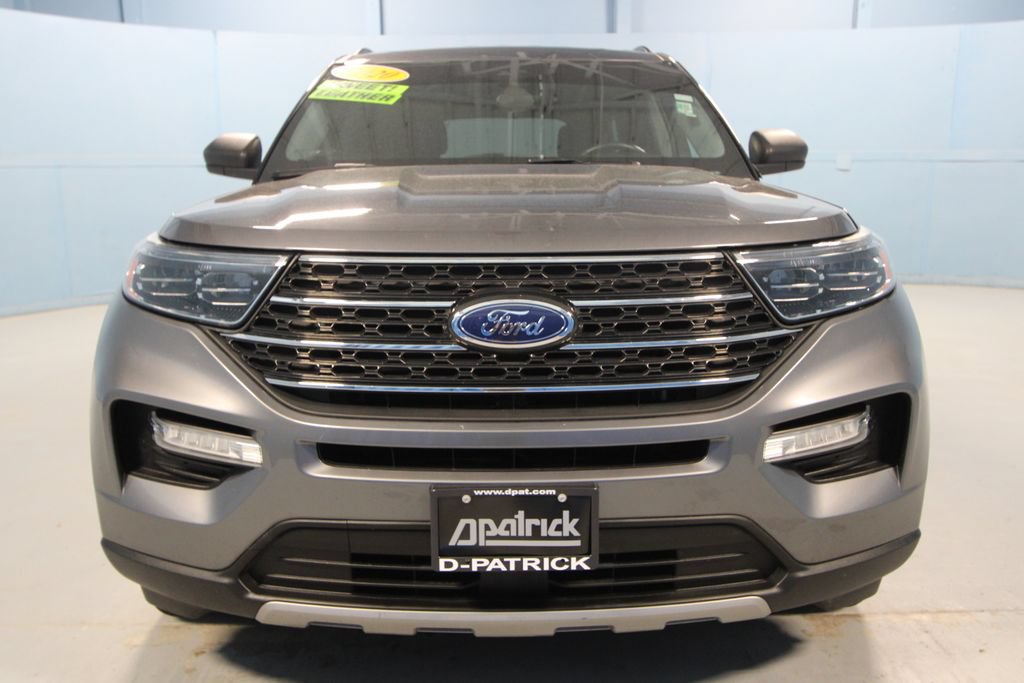Used 2022 Ford Explorer XLT w/ Equipment Group 202A RWD image 27